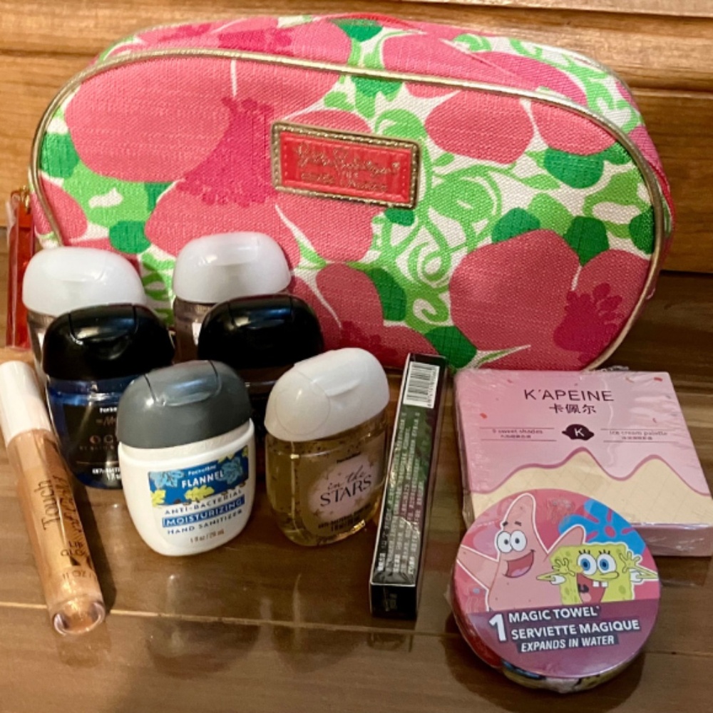Asstd Bath & Body Works & more.In a Lilly Pulitzer/ Estée Lauder Cosmetic Bag